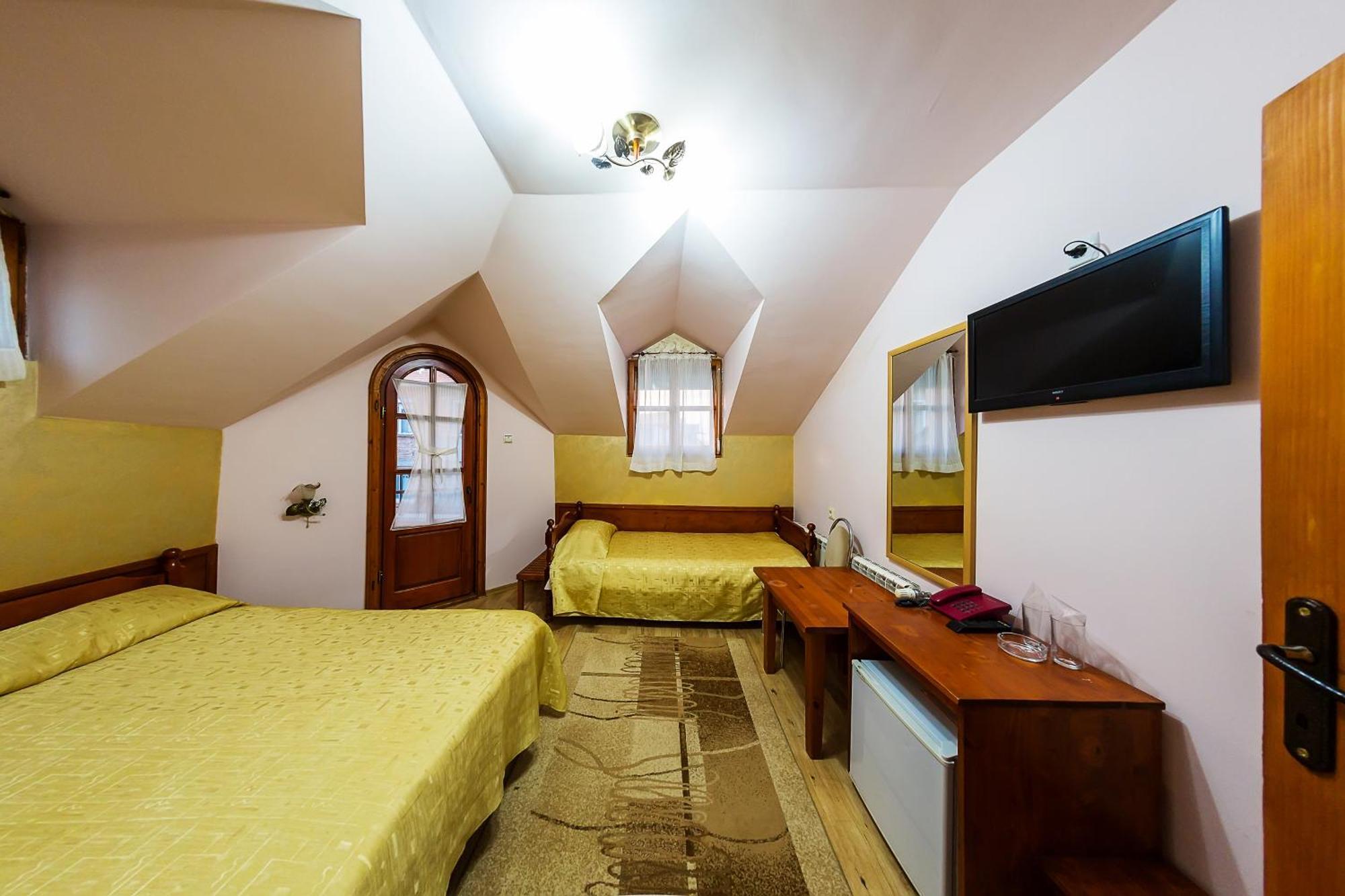 Family Hotel Ogi Asenovgrad Exteriér fotografie